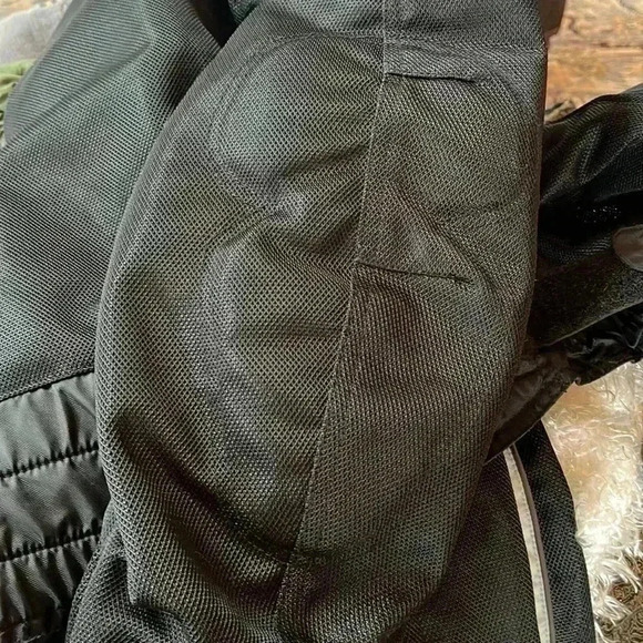 First gear men’s extra large premier riding jacket. - Picture 11 of 11